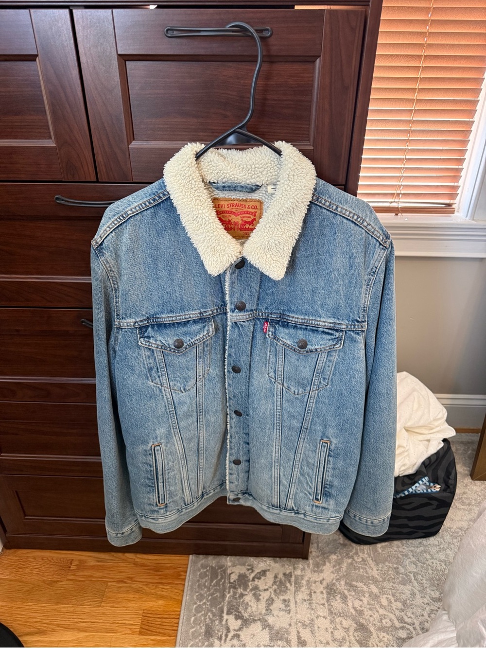 Levi's Light Blue Denim Jacket with Cream Sherpa Collar